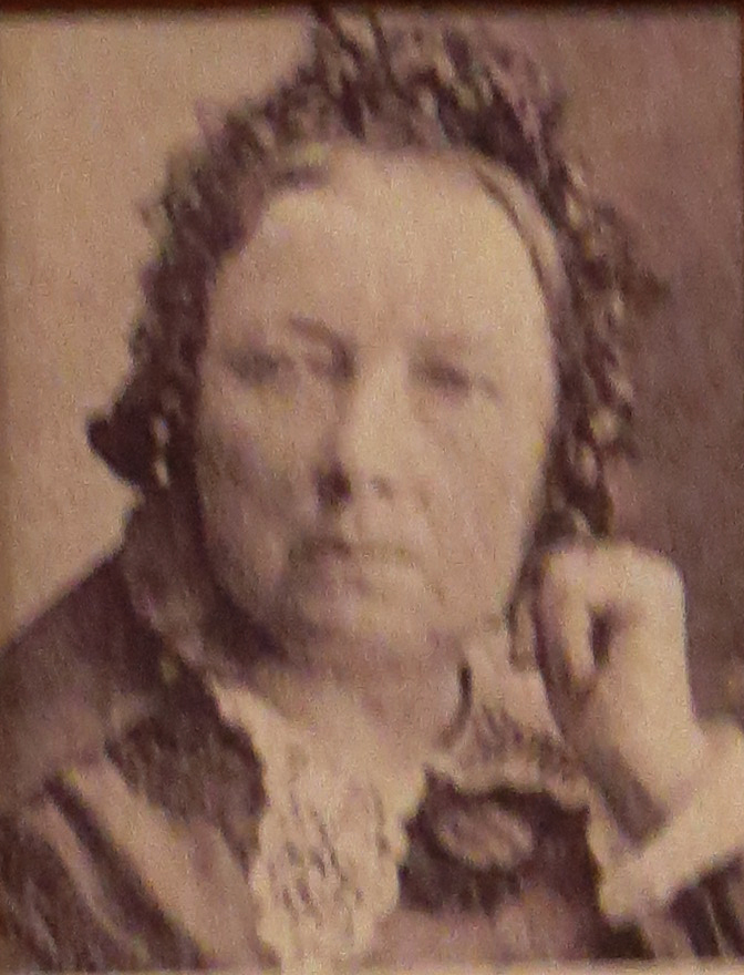 Photo of photos/Marcella Fraser nee McLennan bn1816 AX portrait